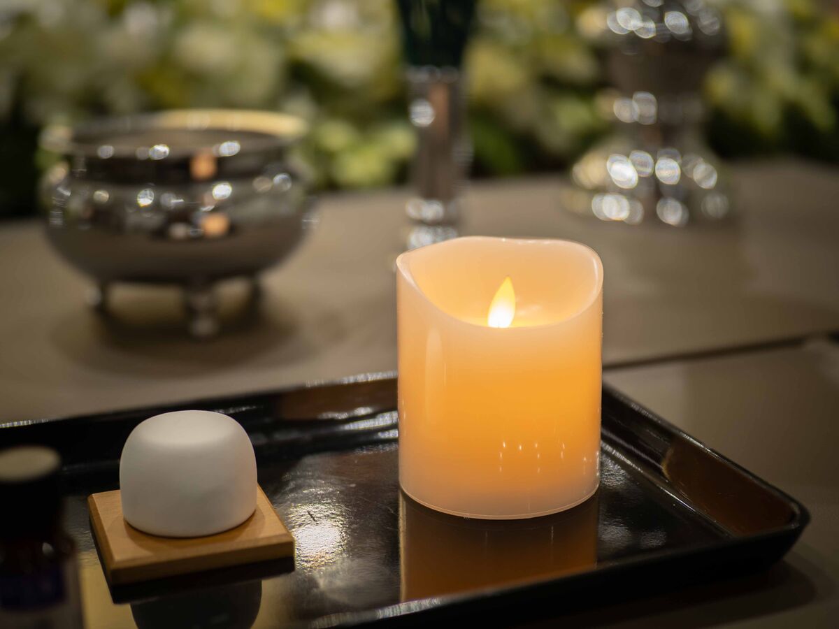 安全の為LEDキャンドルを使用